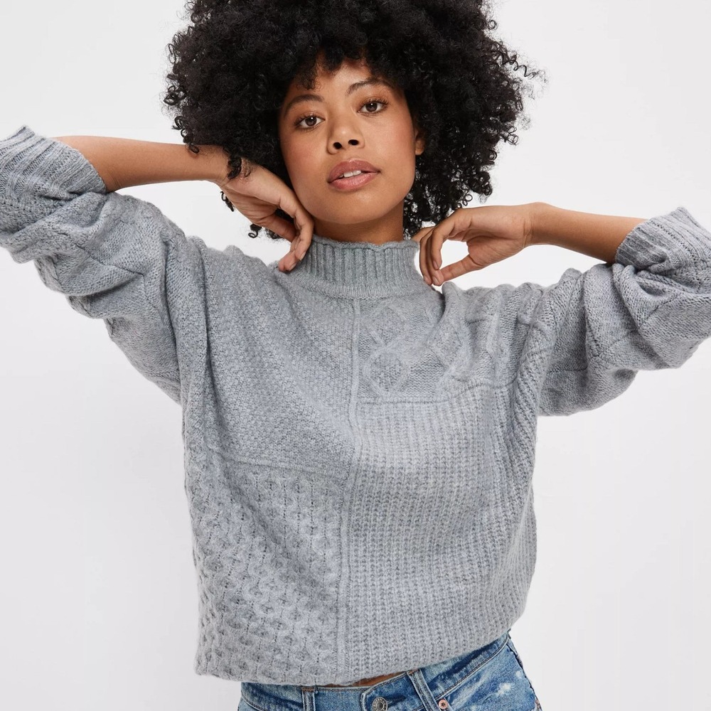 AE Mixed Stitch Womens Grey Mock Neck Patchwork Chunky Cable Knit Sweater Medium
